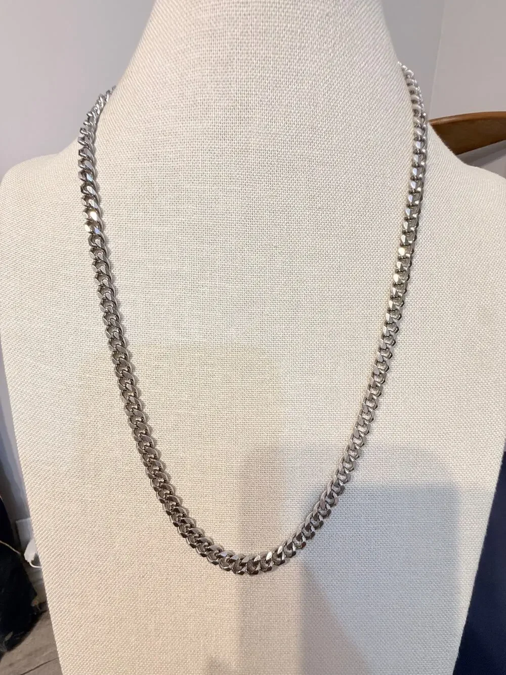 Vintage NOS Nautica 26” Silver Tone Curb Chain Necklace